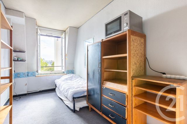 Afficher la photo en grand Appartement Chambre à vendre - 1 pièce - 12.0 m2 - PARIS - 75007 - ILE-DE-FRANCE - Century 21 Odéon Saint-Sulpice