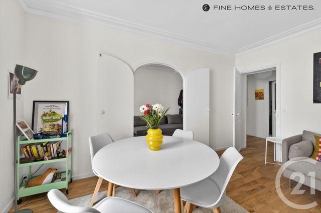 Appartement T3 à vendre - 3 pièces - 47.0 m2 - PARIS - 75007 - ILE-DE-FRANCE - Century 21 Odéon Saint-Sulpice