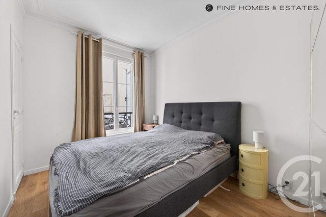 Appartement T3 à vendre - 3 pièces - 47.0 m2 - PARIS - 75007 - ILE-DE-FRANCE - Century 21 Odéon Saint-Sulpice