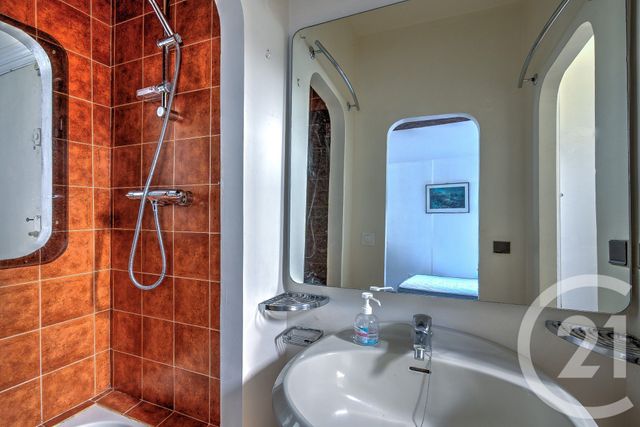 Appartement Studio à vendre - 1 pièce - 27.0 m2 - PARIS - 75006 - ILE-DE-FRANCE - Century 21 Odéon Saint-Sulpice