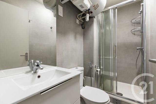Appartement Studio à vendre - 1 pièce - 17.0 m2 - PARIS - 75006 - ILE-DE-FRANCE - Century 21 Odéon Saint-Sulpice