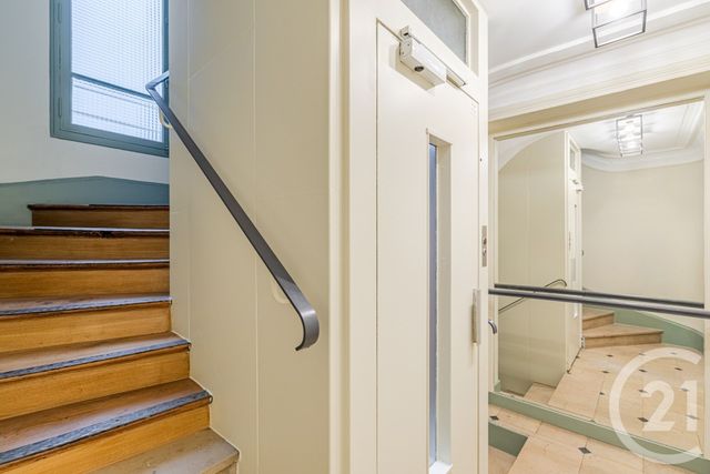 Appartement T2 à vendre - 2 pièces - 44.1 m2 - PARIS - 75002 - ILE-DE-FRANCE - Century 21 Odéon Saint-Sulpice
