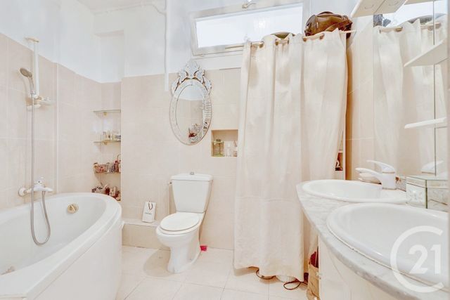 Appartement à vendre - 3 pièces - 96.2 m2 - PARIS - 75009 - ILE-DE-FRANCE - Century 21 Odéon Saint-Sulpice