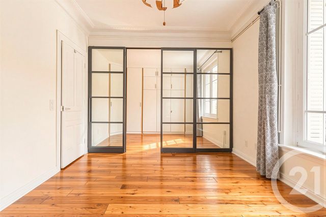 Appartement F3 à vendre - 3 pièces - 56.02 m2 - PARIS - 75015 - ILE-DE-FRANCE - Century 21 Odéon Saint-Sulpice