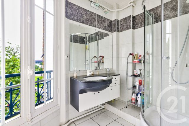 Appartement à vendre - 4 pièces - 91.0 m2 - MONTROUGE - 92 - ILE-DE-FRANCE - Century 21 Odéon Saint-Sulpice