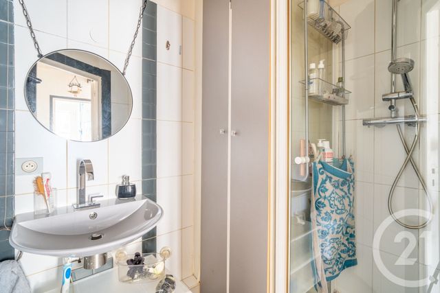Appartement T2 à vendre - 2 pièces - 29.49 m2 - PARIS - 75006 - ILE-DE-FRANCE - Century 21 Odéon Saint-Sulpice