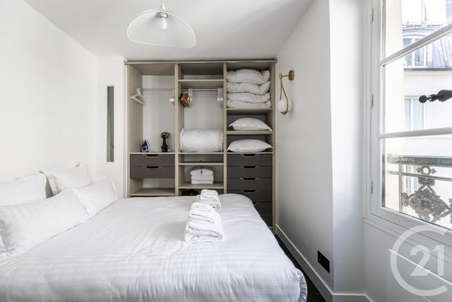 Appartement T2 à vendre - 2 pièces - 25.0 m2 - PARIS - 75006 - ILE-DE-FRANCE - Century 21 Odéon Saint-Sulpice