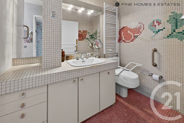Appartement F7 à vendre - 7 pièces - 163.01 m2 - PARIS - 75006 - ILE-DE-FRANCE - Century 21 Odéon Saint-Sulpice