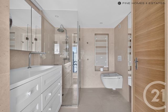 Appartement T3 à vendre - 3 pièces - 62.15 m2 - PARIS - 75006 - ILE-DE-FRANCE - Century 21 Odéon Saint-Sulpice