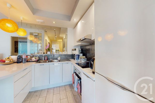 Appartement T3 à vendre - 3 pièces - 65.0 m2 - PARIS - 75014 - ILE-DE-FRANCE - Century 21 Odéon Saint-Sulpice