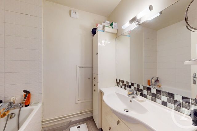 Appartement T3 à vendre - 3 pièces - 65.0 m2 - PARIS - 75014 - ILE-DE-FRANCE - Century 21 Odéon Saint-Sulpice