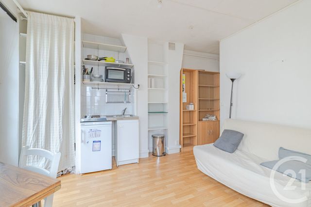 Appartement Studio à vendre - 1 pièce - 15.0 m2 - PARIS - 75011 - ILE-DE-FRANCE - Century 21 Odéon Saint-Sulpice