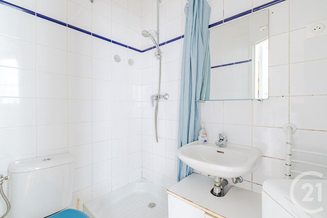 Appartement Studio à vendre - 1 pièce - 15.0 m2 - PARIS - 75011 - ILE-DE-FRANCE - Century 21 Odéon Saint-Sulpice