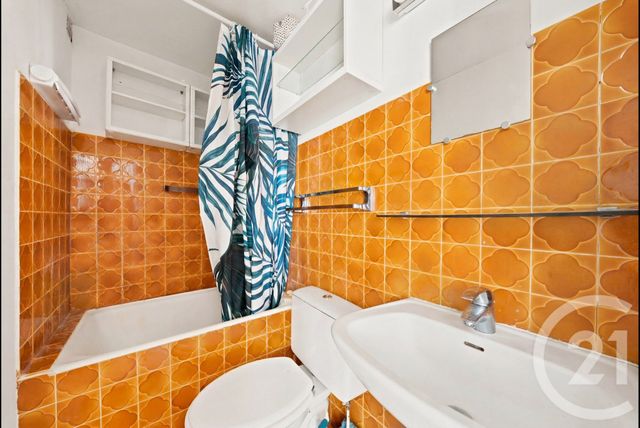 Appartement Studio à vendre - 1 pièce - 14.0 m2 - PARIS - 75006 - ILE-DE-FRANCE - Century 21 Odéon Saint-Sulpice