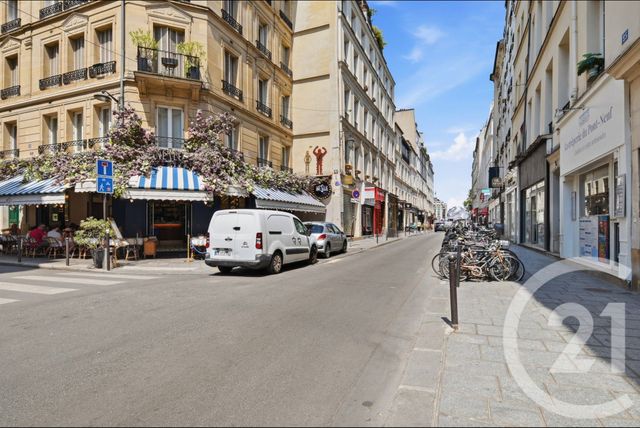 Appartement Studio à vendre - 1 pièce - 14.0 m2 - PARIS - 75006 - ILE-DE-FRANCE - Century 21 Odéon Saint-Sulpice