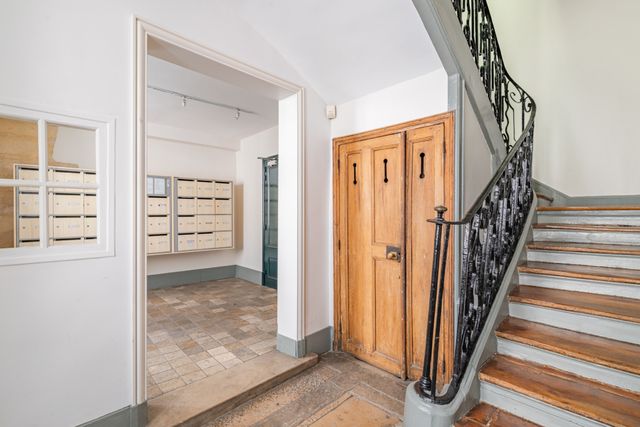 Appartement T2 à vendre - 2 pièces - 49.0 m2 - PARIS - 75006 - ILE-DE-FRANCE - Century 21 Odéon Saint-Sulpice