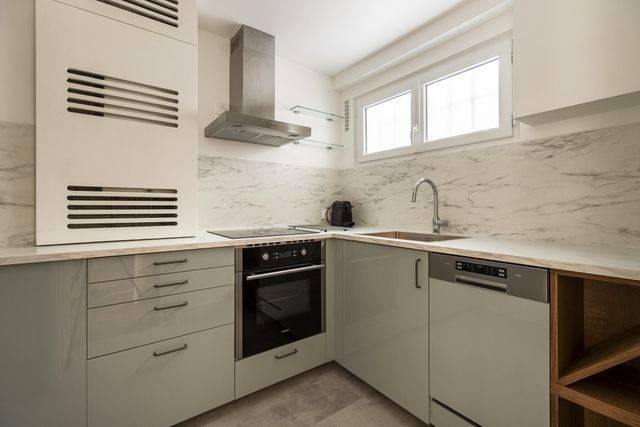 Afficher la photo en grand Appartement F2 à louer - 2 pièces - 69.2 m2 - PARIS - 75006 - ILE-DE-FRANCE - Century 21 Odéon Saint-Sulpice
