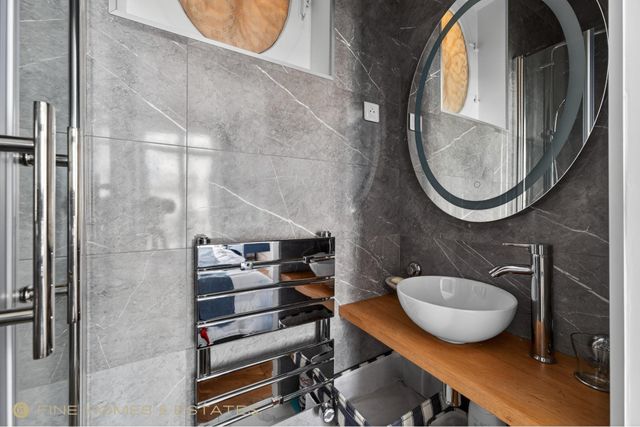 Appartement T4 à vendre - 4 pièces - 82.0 m2 - PARIS - 75006 - ILE-DE-FRANCE - Century 21 Odéon Saint-Sulpice