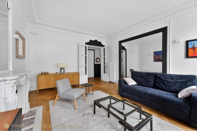 Appartement T4 à vendre - 4 pièces - 82.0 m2 - PARIS - 75006 - ILE-DE-FRANCE - Century 21 Odéon Saint-Sulpice