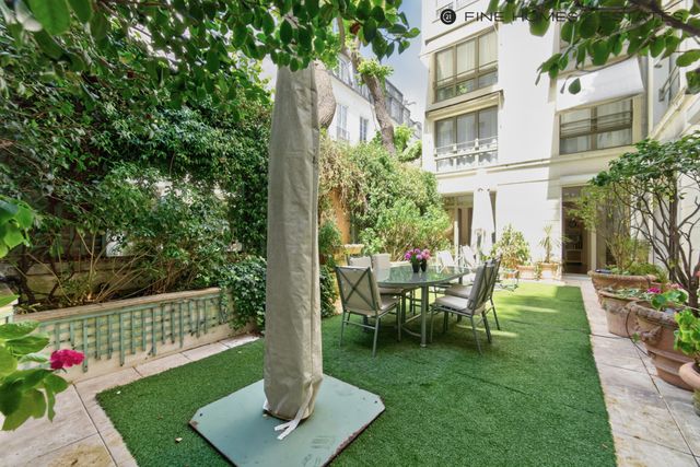 Appartement F5 à vendre - 5 pièces - 121.13 m2 - PARIS - 75006 - ILE-DE-FRANCE - Century 21 Odéon Saint-Sulpice