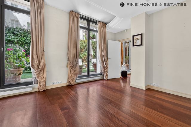 Appartement F5 à vendre - 5 pièces - 121.13 m2 - PARIS - 75006 - ILE-DE-FRANCE - Century 21 Odéon Saint-Sulpice