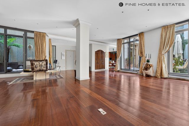 Appartement F5 à vendre - 5 pièces - 121.13 m2 - PARIS - 75006 - ILE-DE-FRANCE - Century 21 Odéon Saint-Sulpice