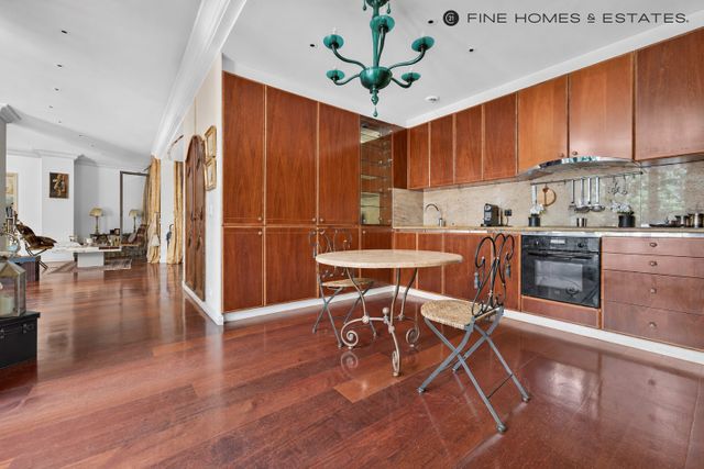Appartement F5 à vendre - 5 pièces - 121.13 m2 - PARIS - 75006 - ILE-DE-FRANCE - Century 21 Odéon Saint-Sulpice