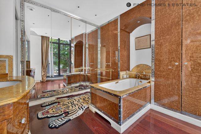 Appartement F5 à vendre - 5 pièces - 121.13 m2 - PARIS - 75006 - ILE-DE-FRANCE - Century 21 Odéon Saint-Sulpice