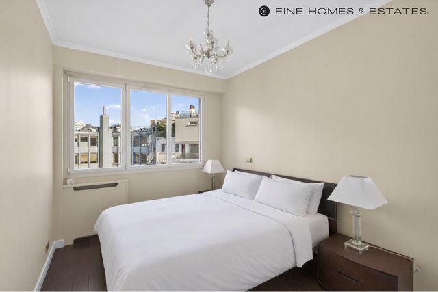 Appartement F6 à vendre - 6 pièces - 141.0 m2 - PARIS - 75008 - ILE-DE-FRANCE - Century 21 Odéon Saint-Sulpice