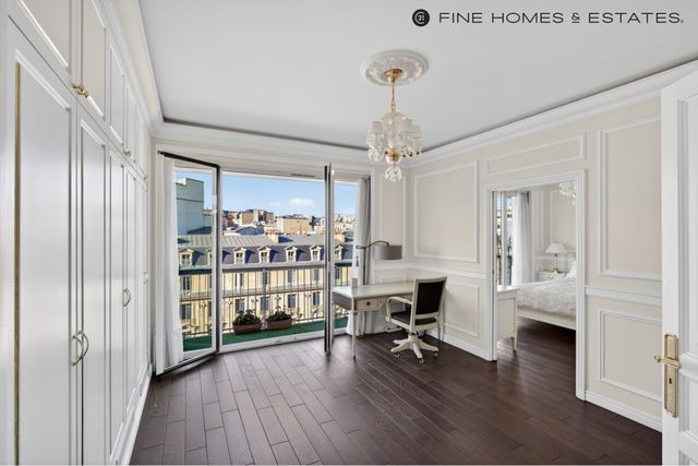 Appartement F6 à vendre - 6 pièces - 141.0 m2 - PARIS - 75008 - ILE-DE-FRANCE - Century 21 Odéon Saint-Sulpice