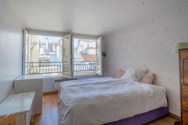 Appartement T3 à vendre - 3 pièces - 76.0 m2 - PARIS - 75006 - ILE-DE-FRANCE - Century 21 Odéon Saint-Sulpice