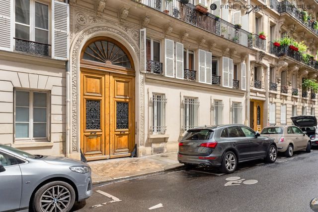 Appartement T3 à vendre - 3 pièces - 83.41 m2 - PARIS - 75006 - ILE-DE-FRANCE - Century 21 Odéon Saint-Sulpice