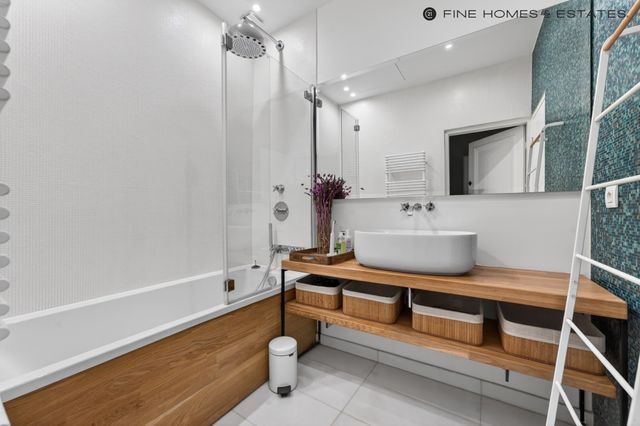 Appartement T3 à vendre - 3 pièces - 83.41 m2 - PARIS - 75006 - ILE-DE-FRANCE - Century 21 Odéon Saint-Sulpice