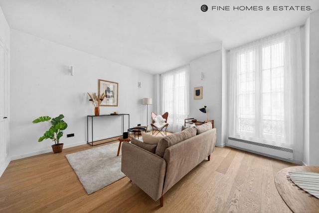 Appartement T2 à vendre - 2 pièces - 44.0 m2 - PARIS - 75006 - ILE-DE-FRANCE - Century 21 Odéon Saint-Sulpice
