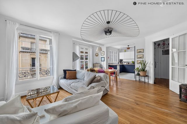 Appartement T5 à vendre - 5 pièces - 113.69 m2 - PARIS - 75016 - ILE-DE-FRANCE - Century 21 Odéon Saint-Sulpice