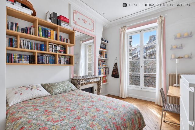 Appartement T5 à vendre - 5 pièces - 101.0 m2 - PARIS - 75006 - ILE-DE-FRANCE - Century 21 Odéon Saint-Sulpice