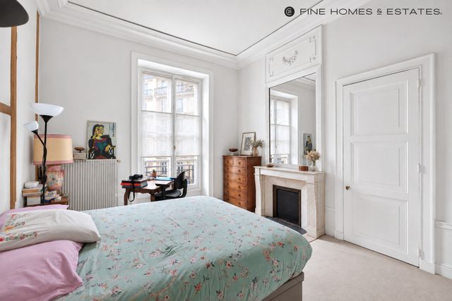 Appartement T5 à vendre - 5 pièces - 101.0 m2 - PARIS - 75006 - ILE-DE-FRANCE - Century 21 Odéon Saint-Sulpice