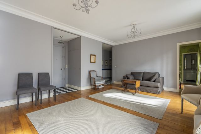 Appartement T2 à vendre - 3 pièces - 57.0 m2 - PARIS - 75007 - ILE-DE-FRANCE - Century 21 Odéon Saint-Sulpice